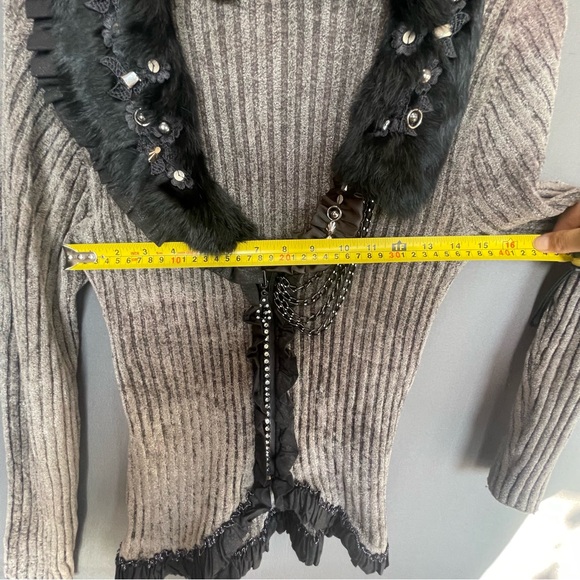 CARINA SZ Medium faux fur bedazzled cardigan with chain, ruffle and bead details - Picture 8 of 12